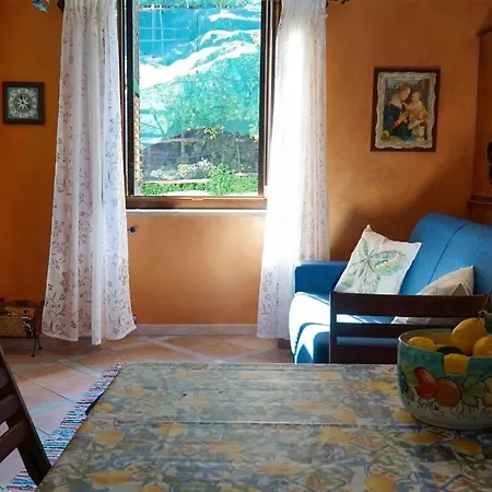 Casa Elsa Terrazza Con Vista By Italianhost مايوري